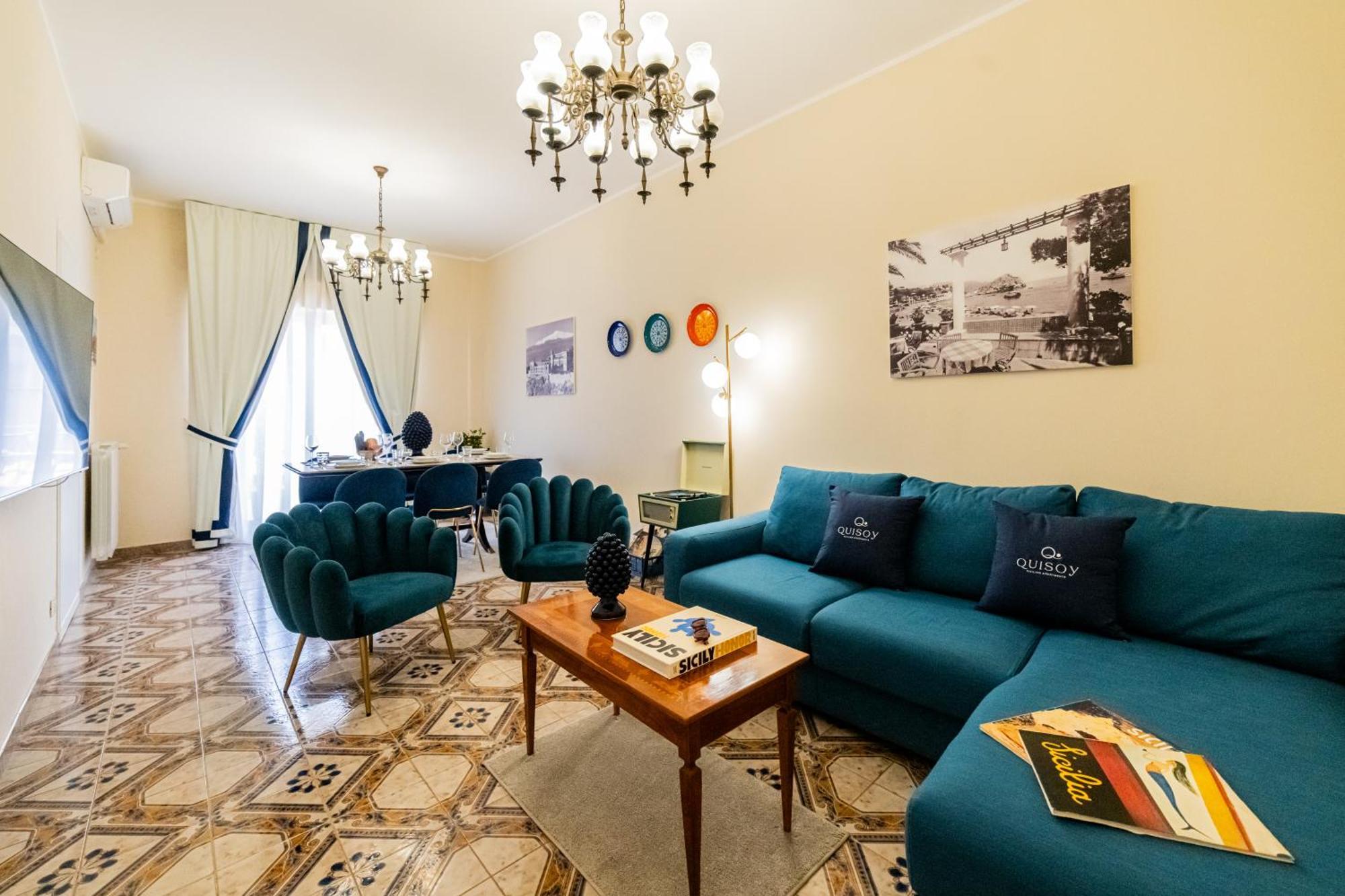 Achilles Apartment Giardini Naxos Eksteriør bilde