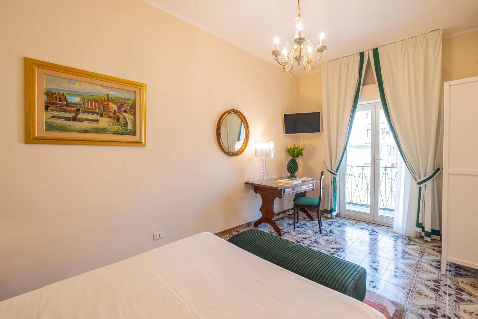 Achilles Apartment Giardini Naxos Eksteriør bilde